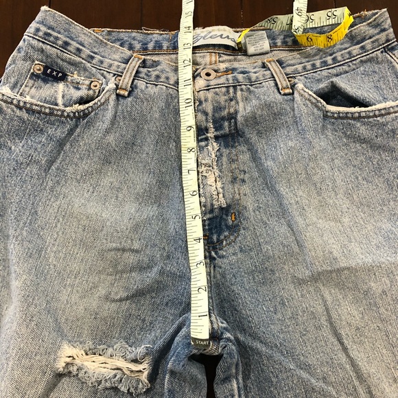 EXPRESS High Waisted Destructed Jeans Vintageish - Picture 3 of 4